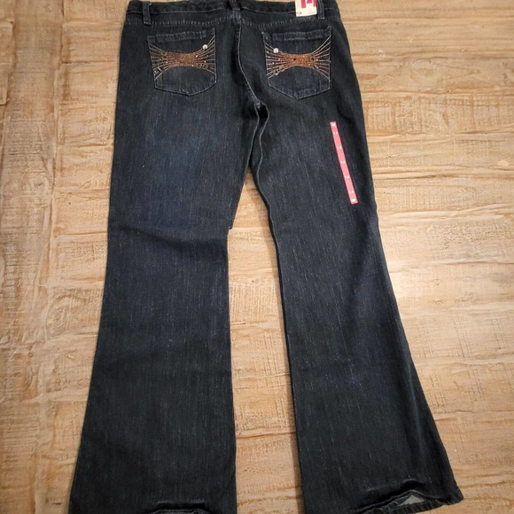 Jean bootcut femme Dear AB Amanda Bynes taille basse 5 poches bling